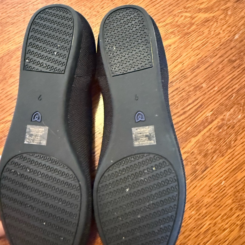 Rothy's Women's Black and Blue Flats - Picture 2 of 6